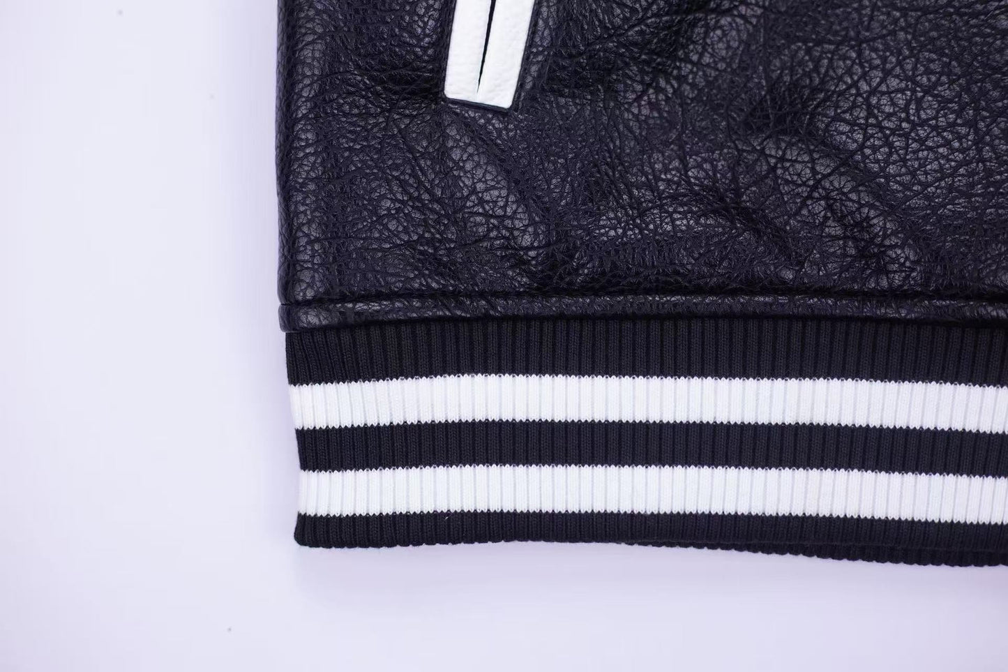 크롬하츠 자수 슬리브 바시티 재킷 - 블랙 스트리트웨어 코트 5577