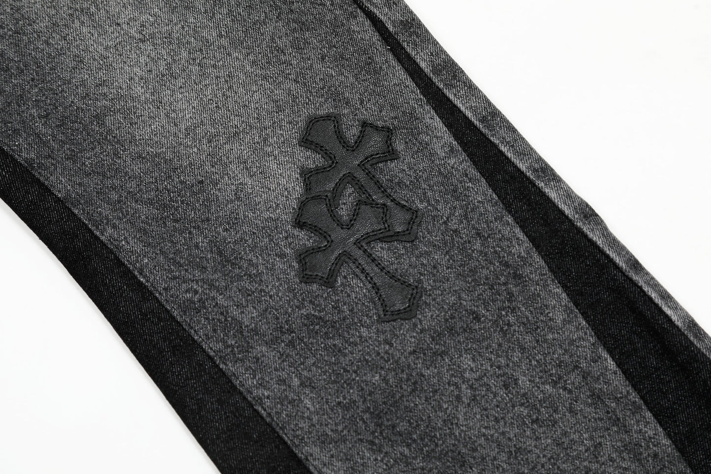 크롬하츠 신상 팬츠 8102