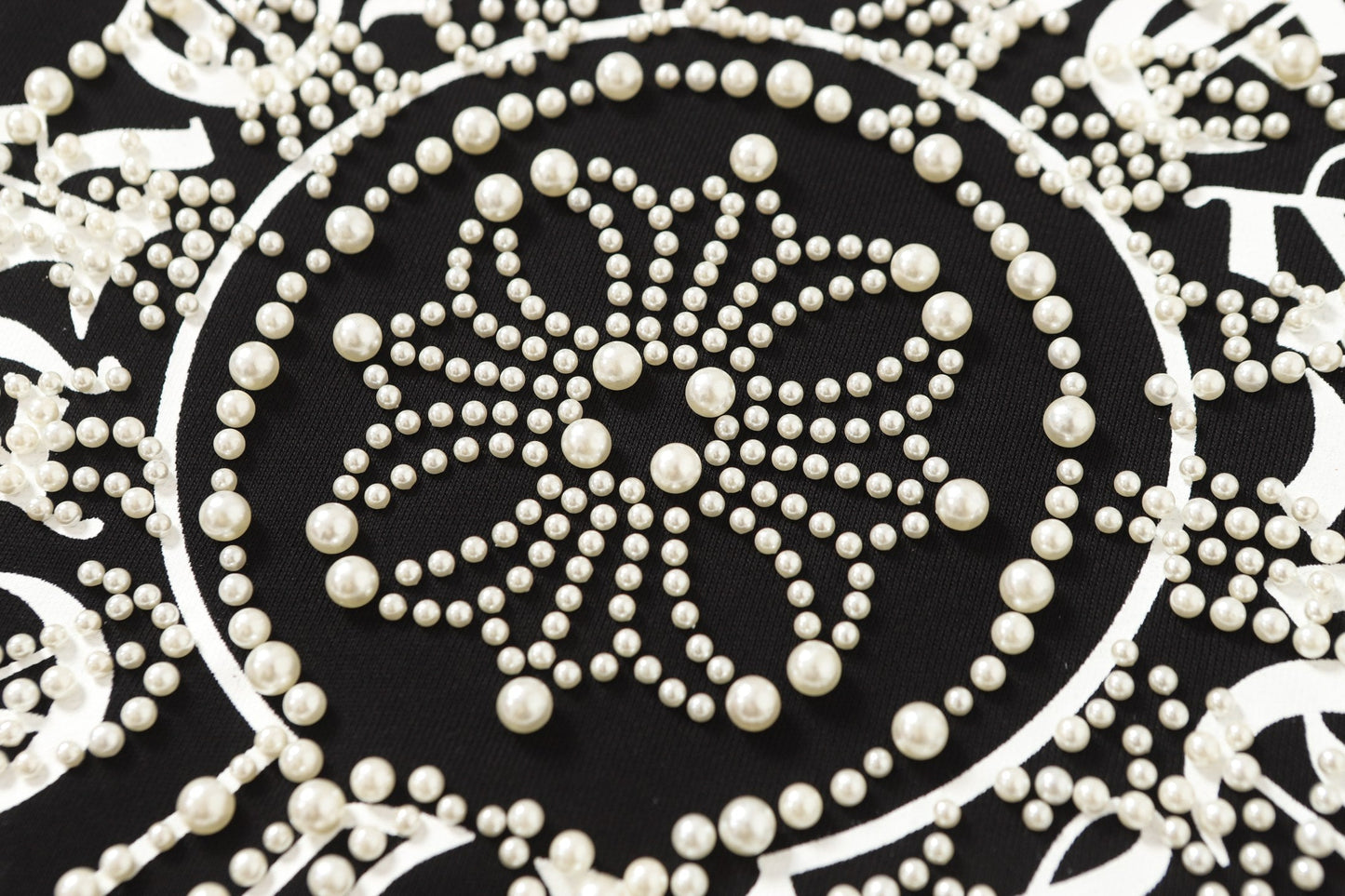 Chrome Hearts ラインストーン ホースシュー パーカー - ブラック ゴシック ストリートウェア スウェットシャツ 2601 