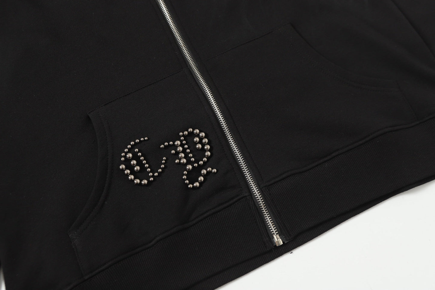 Chrome Hearts ラインストーン クロス パーカー - ブラック ゴシック ストリートウェア スウェットシャツ 2633 