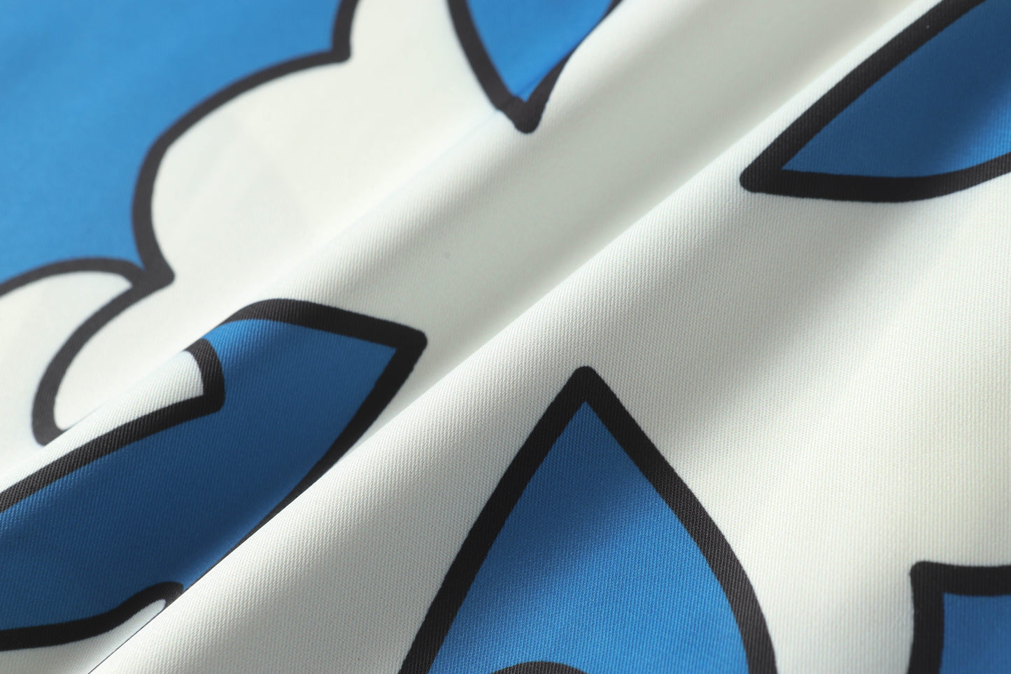 Chrome Heartsの速乾半袖シャツが大人気 2285 