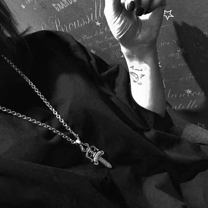 Chrome Hearts ロゴネックレス -6