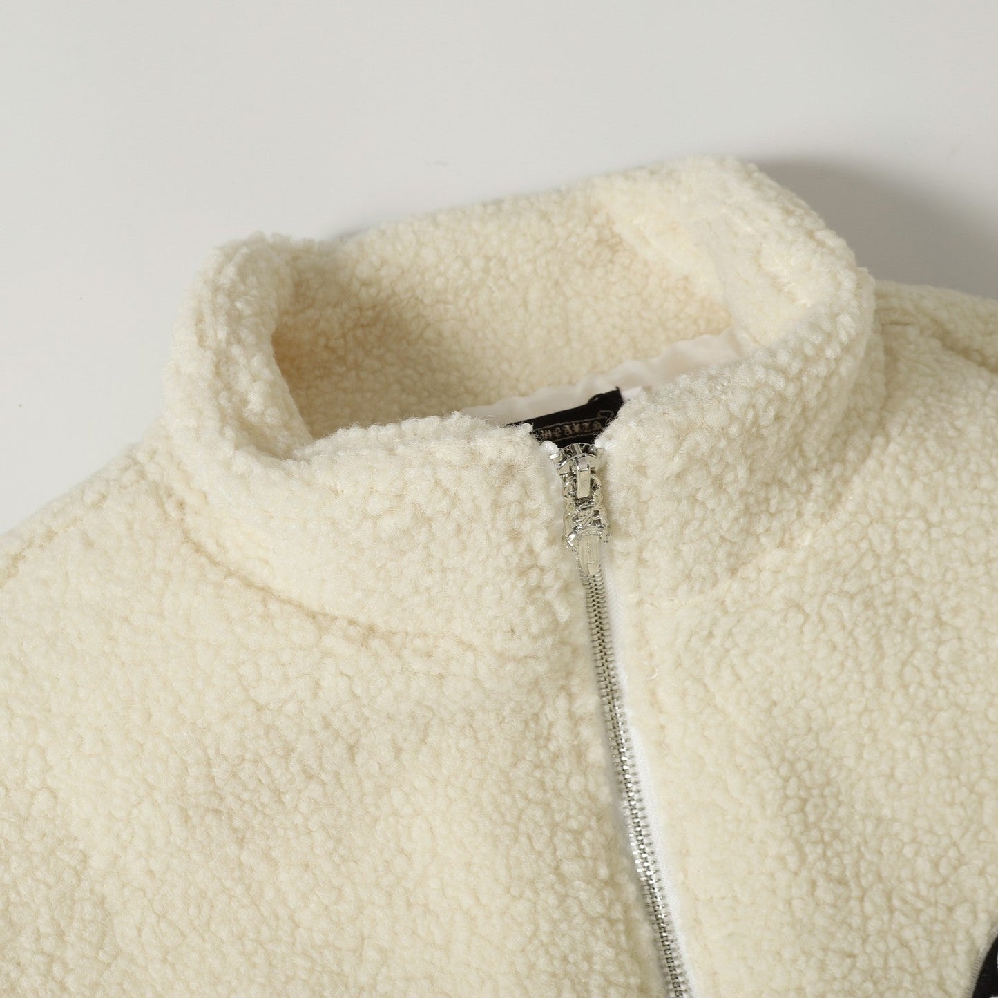 크롬하츠 호스슈 자수 셰르파 재킷 - 블랙 크림 고딕 코트 825 